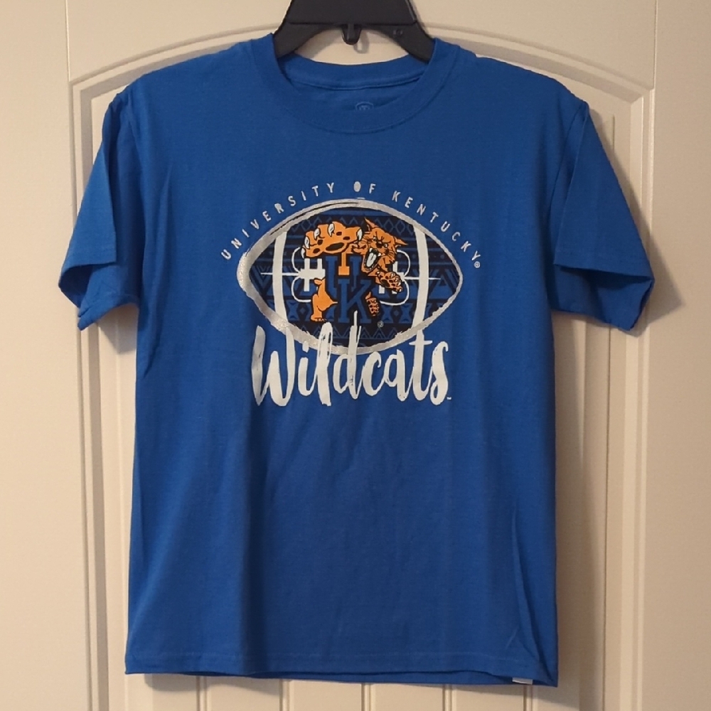 University Of Kentucky Wildcats Youth T-Shirt - NWOT